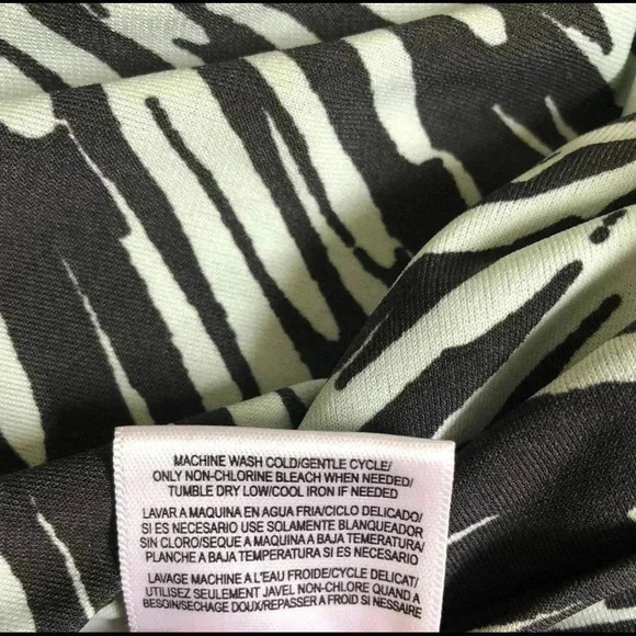 BCBG MaxAzria Boatneck Gray‎ Top SzM - Picture 5 of 5